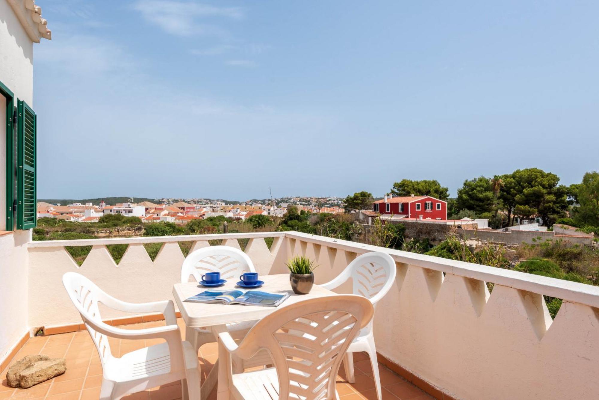 Villa Hort D'Es Milord - Es Castell à Es Castell  Extérieur photo