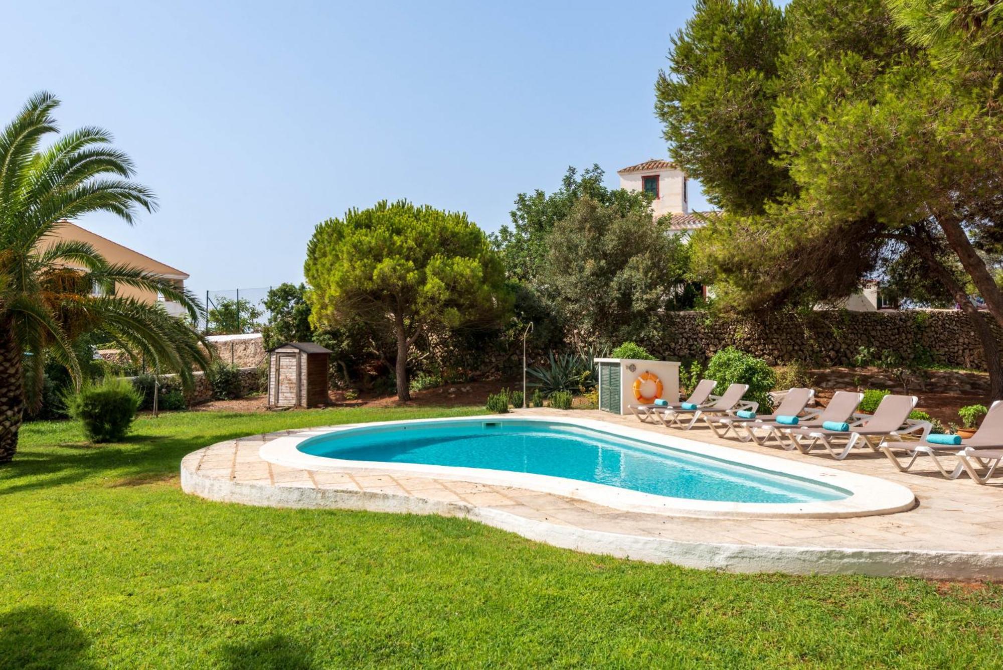 Villa Hort D'Es Milord - Es Castell à Es Castell  Extérieur photo